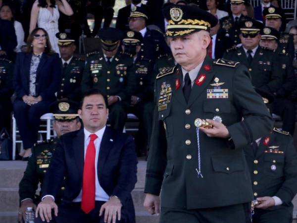 Roosevelt Hernández, jefe del Estado Mayor Conjunto, ha sido señalado por la consejera presidenta del CNE de encubrir las acciones de los militares involucrados en el casos de las elecciones.