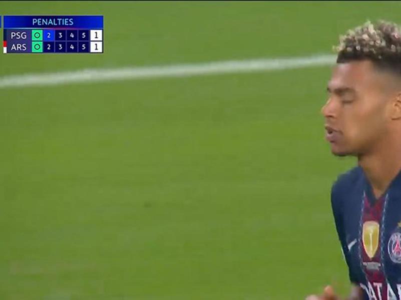 Villanos del Arsenal, polémica en el VAR, héroe del partido y PSG celebra en Champions League