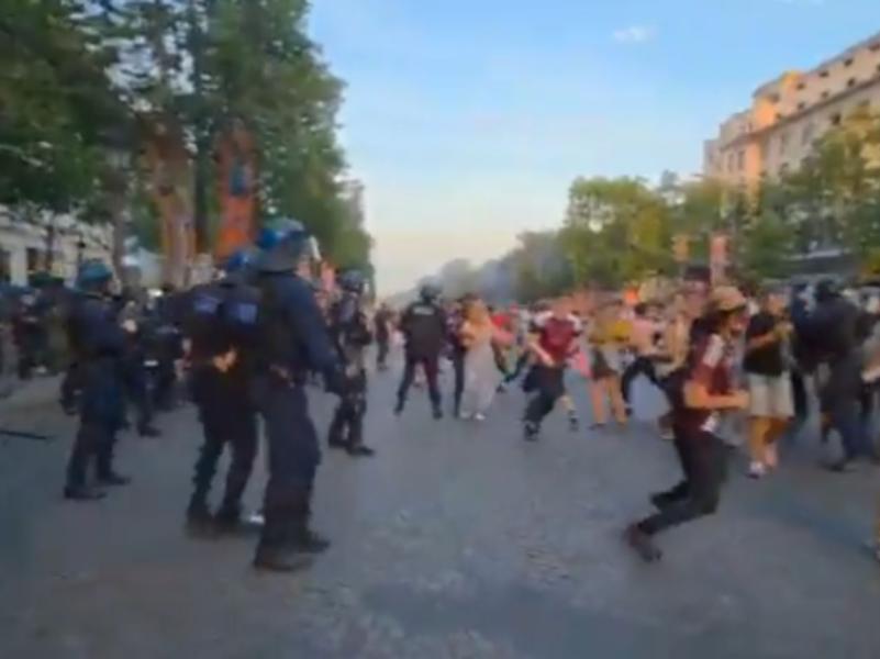 Desorden en París en festejo de aficionados de PSG tras ganar Champions League
