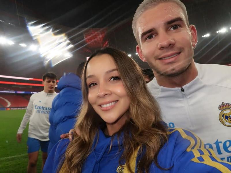 Linda influencer hondureña se codea con jugadores del Real Madrid: ¿Quién es ella?