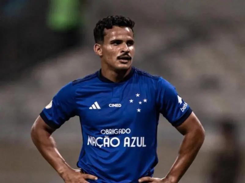 Fichajes: Jugador que pidió Flick al Barceona y millonaria oferta por figura del Real Madrid