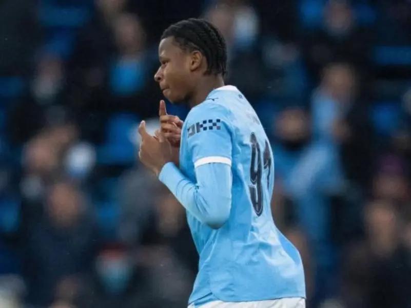 Fichajes: Jugador que pidió Flick al Barceona y millonaria oferta por figura del Real Madrid