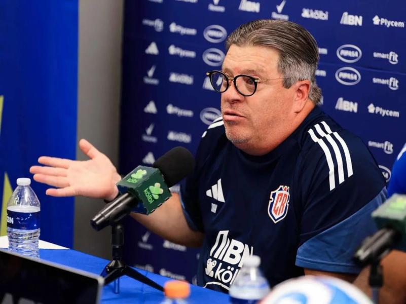 Fracasó con Costa Rica rumbo al Mundial 2026 y a esto se dedica: La nueva vida del Piojo Herrara