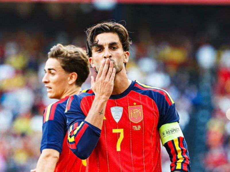 Fichajes: Real Madrid amarra a estrella, PSG quiere jugador de Barcelona y Arbeloa sorprende