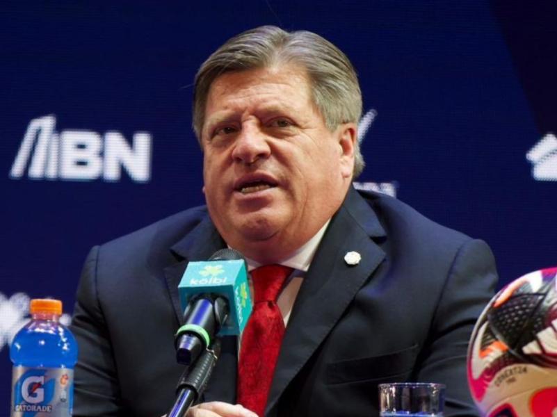 Fracasó con Costa Rica rumbo al Mundial 2026 y a esto se dedica: La nueva vida del Piojo Herrara