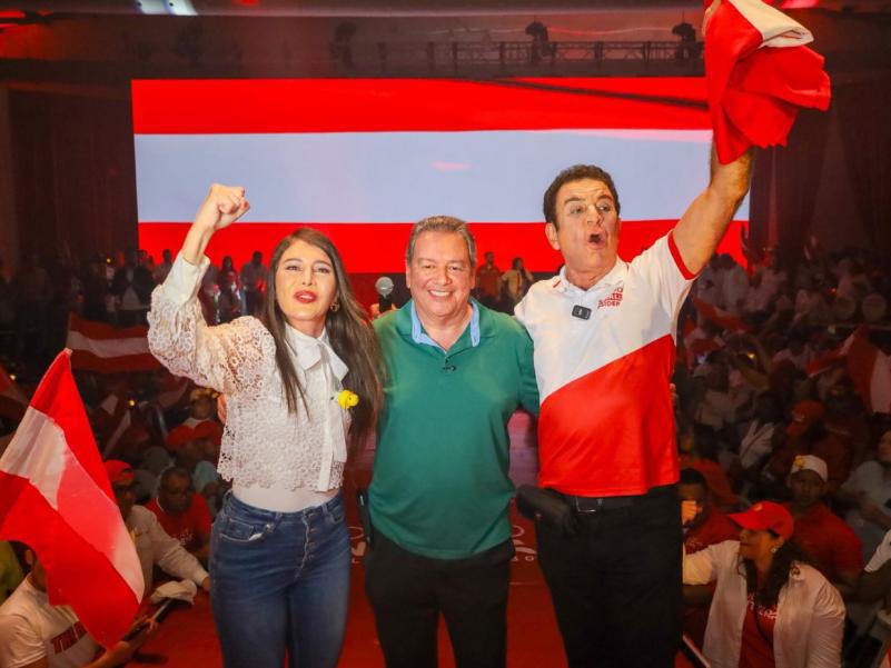 Con una alianza: así fue el cierre de campaña de Salvador Nasralla y Roberto Contreras en SPS