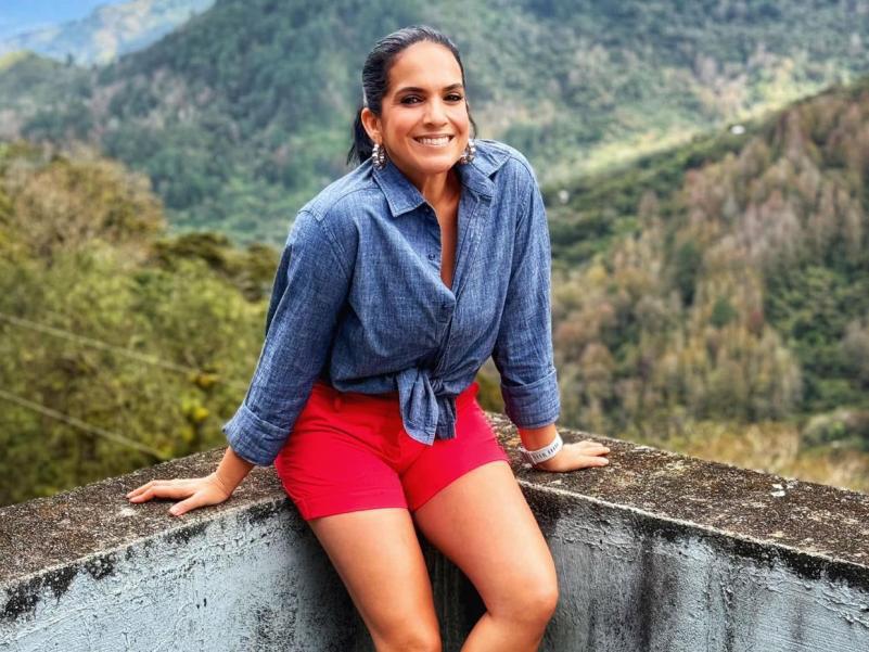 Abogada de médico que atendió a la chef Sandra Díaz dice no anda huyendo, es una persona íntegra