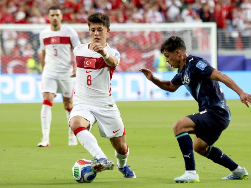 Güler completó 58 pases y tres remates a portería contra Paraguay.