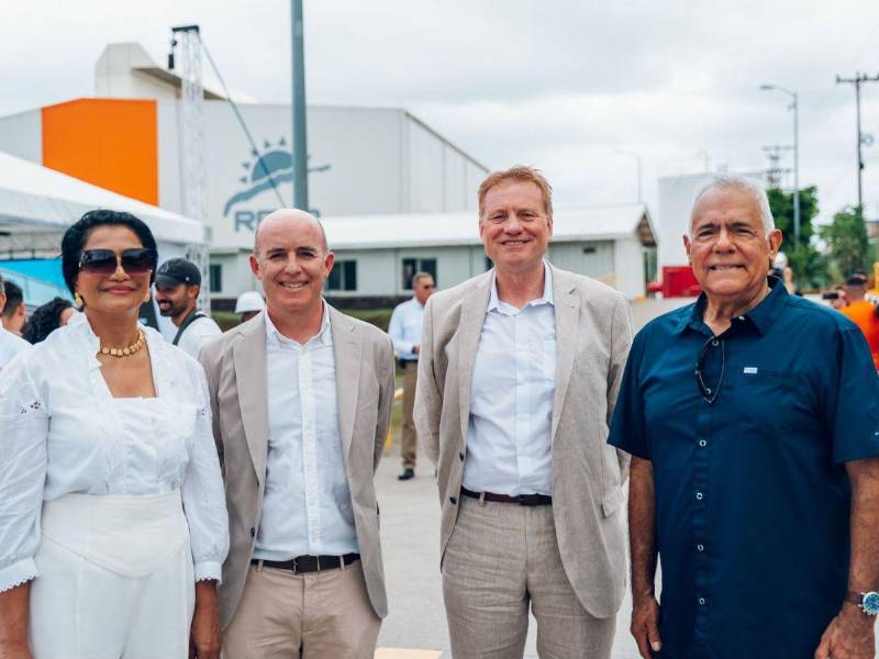 Invitados nacionales e internacionales se dieron cita en el evento.