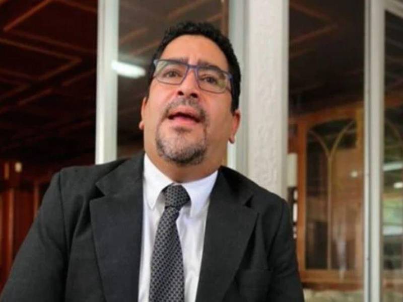 Francisco Ernesto Ruiz Nieto fue condenado por irregularidades en el manejo y traslado de bienes incautados durante el operativo Emperador. Según la investigación, las joyas desaparecieron cuando los bienes llegaron a Tegucigalpa.