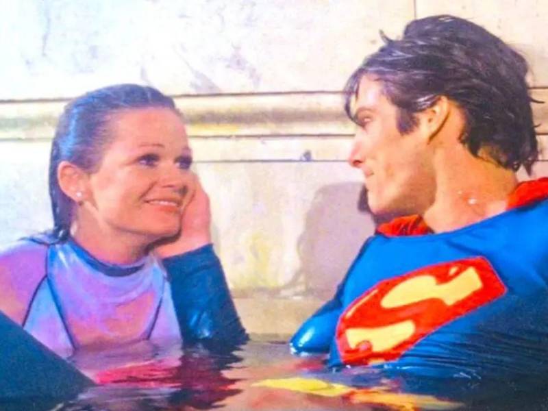 Perrine también fue conocida por interpretar a la bondadosa Eve Teschmacher, la secretaria leal del villano Lex Luthor (Gene Hackman), en la película Superman protagonizada por Christopher Reeve, y en la secuela Superman II.