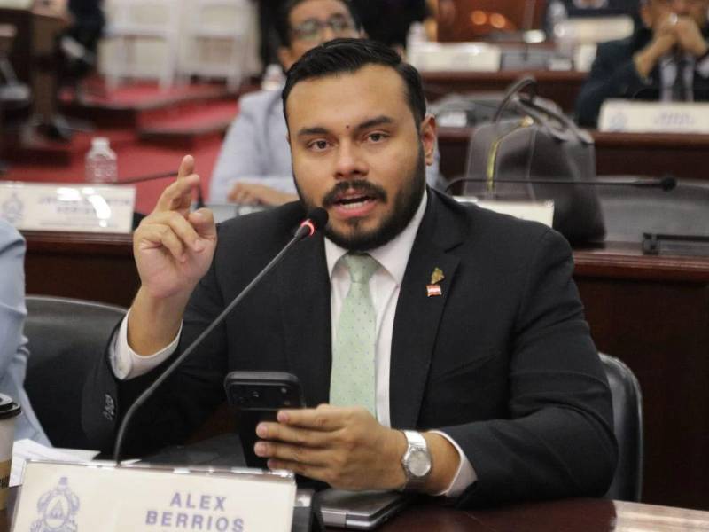 El diputado Alex Berríos, espera que la iniciativa sea discutida y aprobada de forma pronta en el Congreso Nacional.