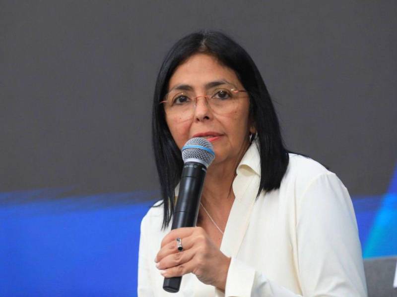 La presidente interina afirmó que pueden trabajar de manera conjunto con EE UU.