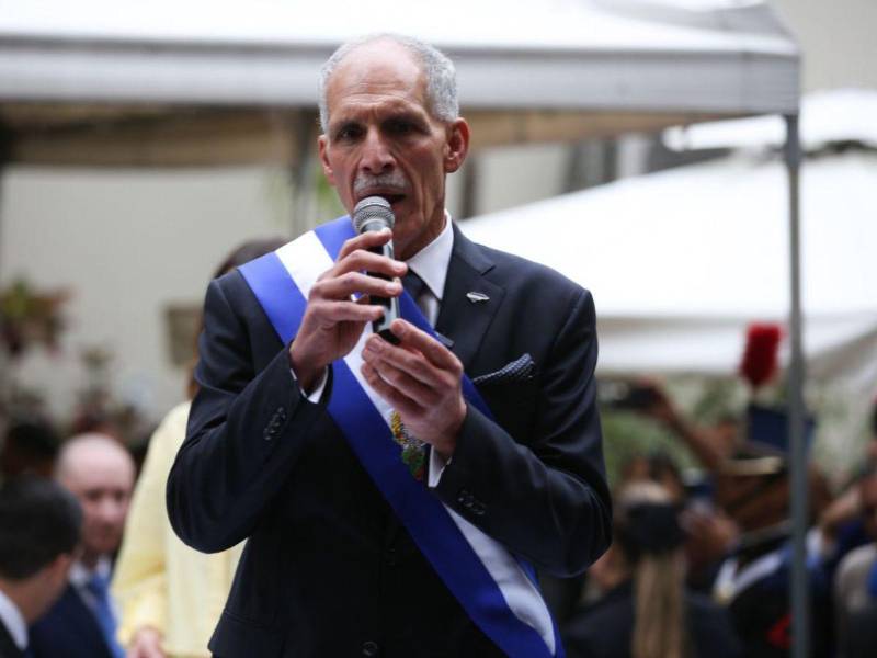 Nasry Asfura tras ser juramentado como presidente de Honduras este martes 27 de enero.