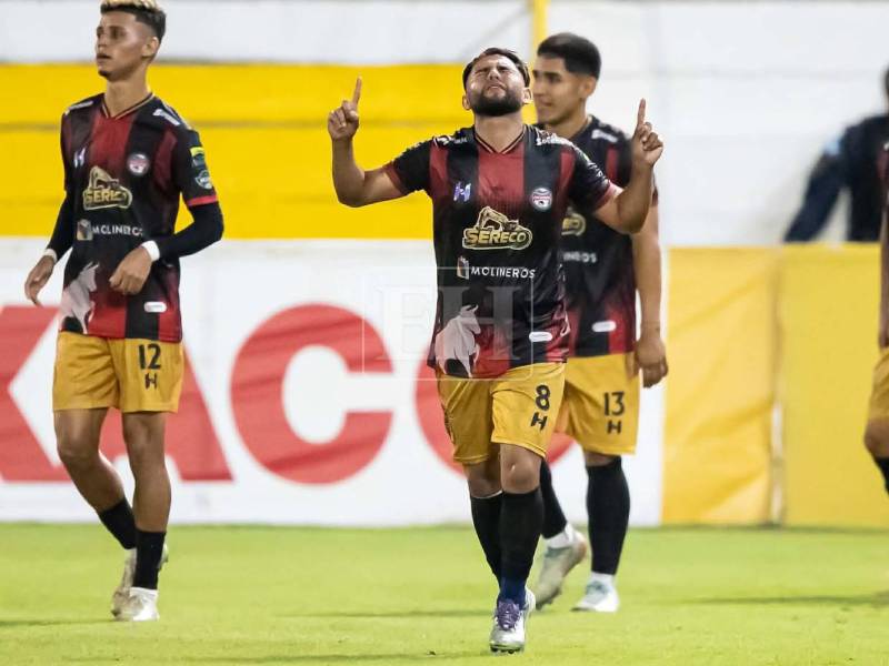 El Choloma le empató el partido al Real España en el Morazán.