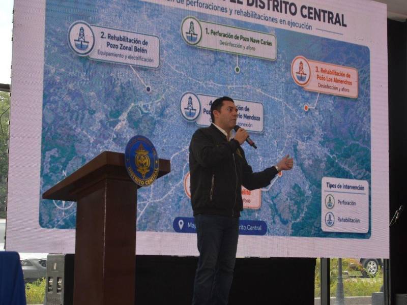 El alcalde del Distrito Central, Juan Diego Zelaya, aclaró que aunque comience a llover fuerte en septiembre, no se saldrá de la crisis hídrica de un día para otro.