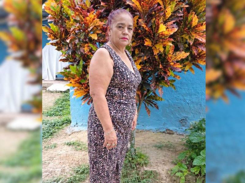Jesús Herrera, de 64 años, fue atacada a disparos en su vivienda. El sospechoso habría llegado hasta el inmueble con el argumento de que compraría una gallina.