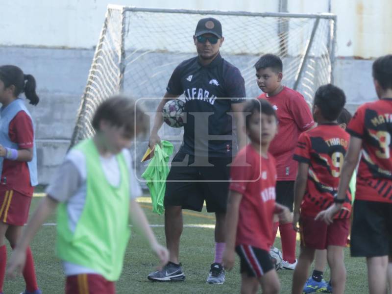 Mario Martínez medita retirarse del fútbol, su nueva faceta y las ofertas que rechazó