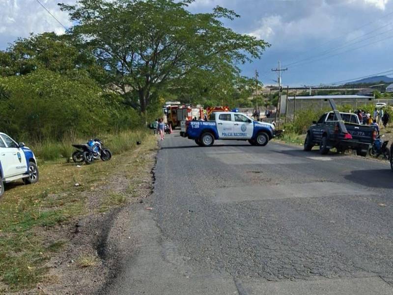 Dos motociclistas mueren tras impactar entre sí en carretera hacia Marcala