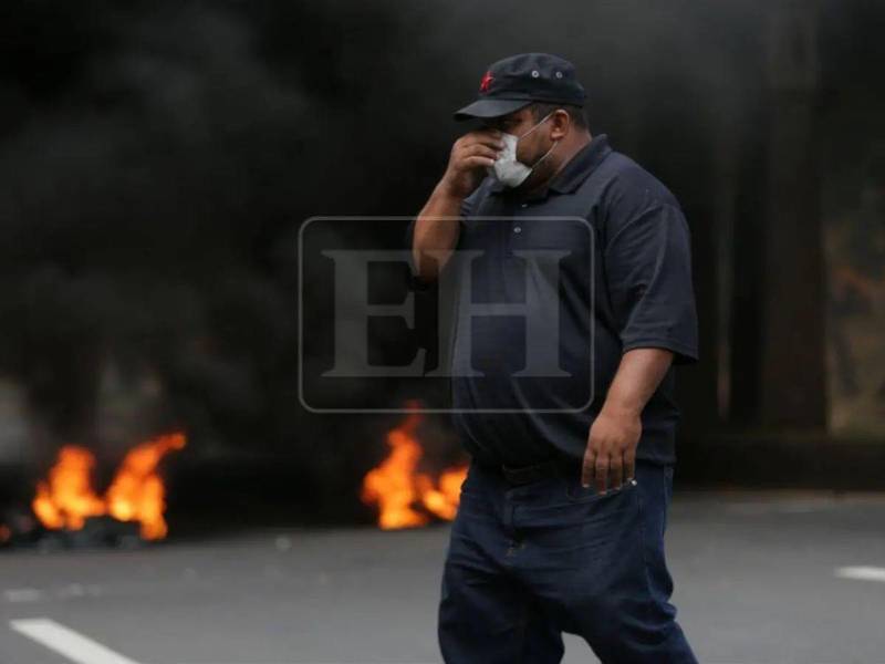 Melvin Cevallos estuvo a cargo de una cuadrilla de barrido en la capital bajo contratos municipales otorgados como microempresario.