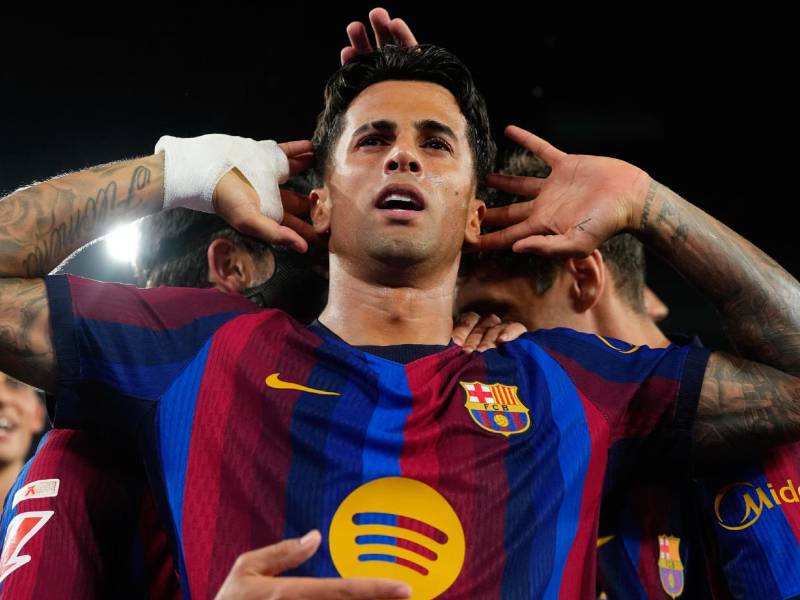 Joao Cancelo ha marcado su primer y segundo gol de la temporada con el Barcelona en este partido.