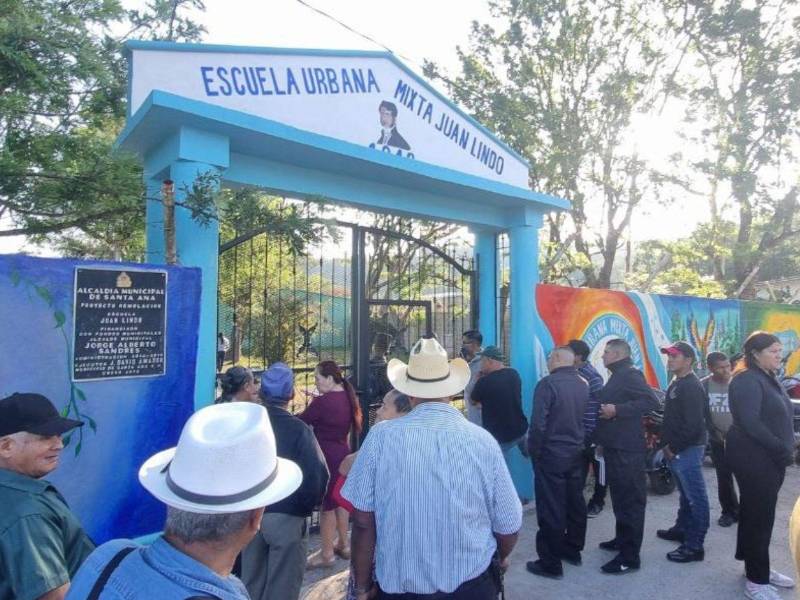 Retraso en el inicio de votaciones en Santa Ana, Francisco Morazán