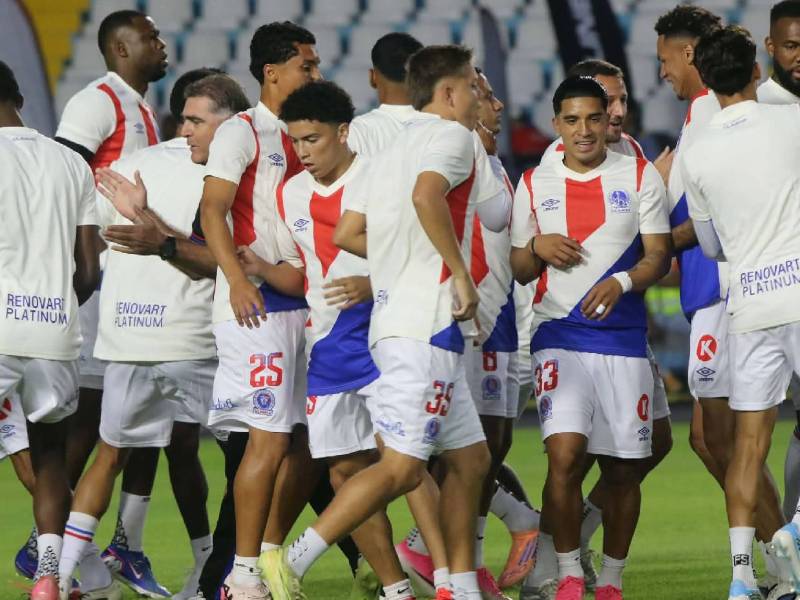 Histórico: Olimpia se corona como el primer rey de la Supercopa de Honduras tras vencer a Motagua