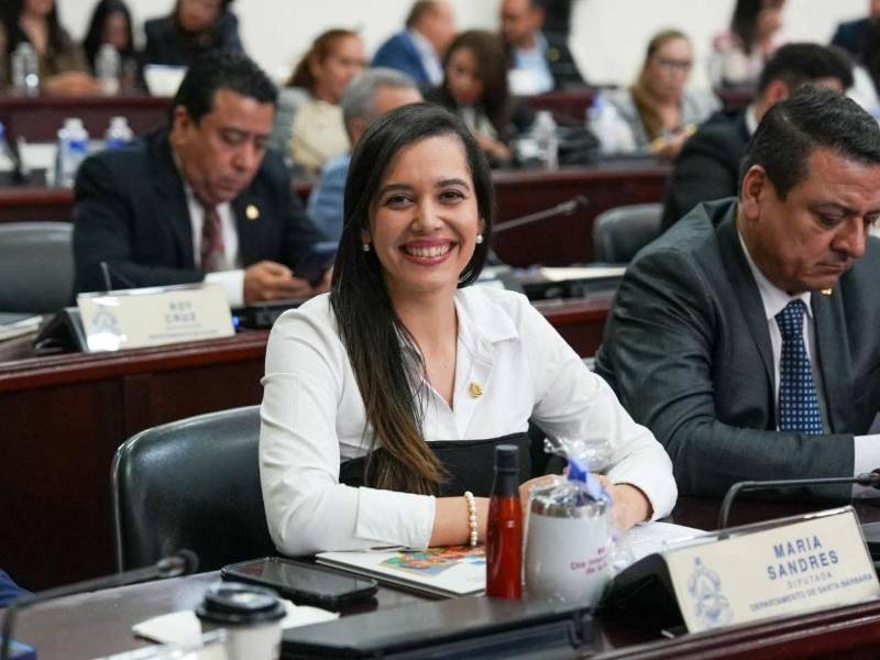 Diputada María Fernanda Sandres sufre atentado en Santa Bárbara