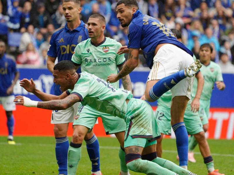 Levante con Kervin Arriaga jugando todo el partido derrota de visita al Real Oviedo