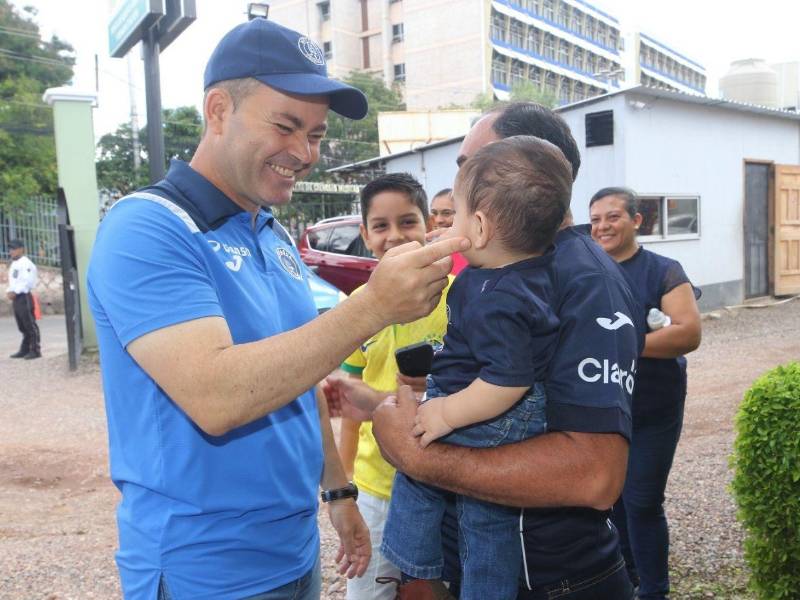 Muy importante la labor social que tenemos que hacer todos desde el club para que nuestros aficionados se sientan respaldados, afirmó López.