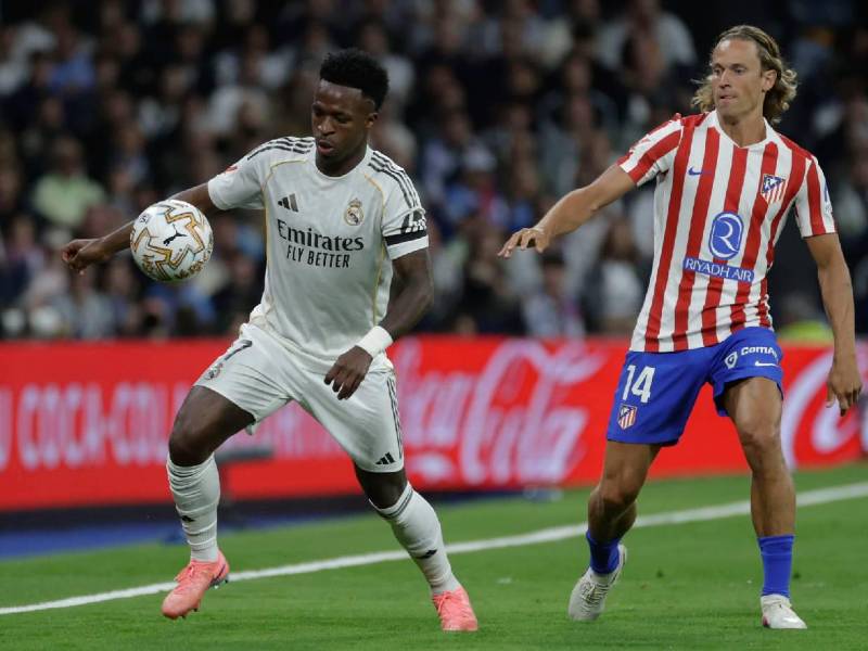 Imágenes del desarrollo del partido.