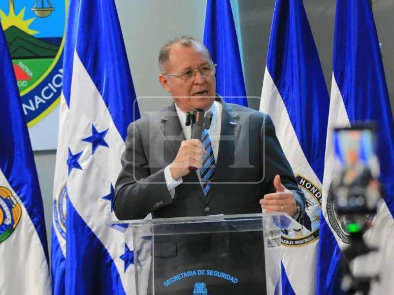 El ministro de Seguridad, Gerzon Velásquez, reafirmó el compromiso de Honduras en la lucha contra el narcotráfico.