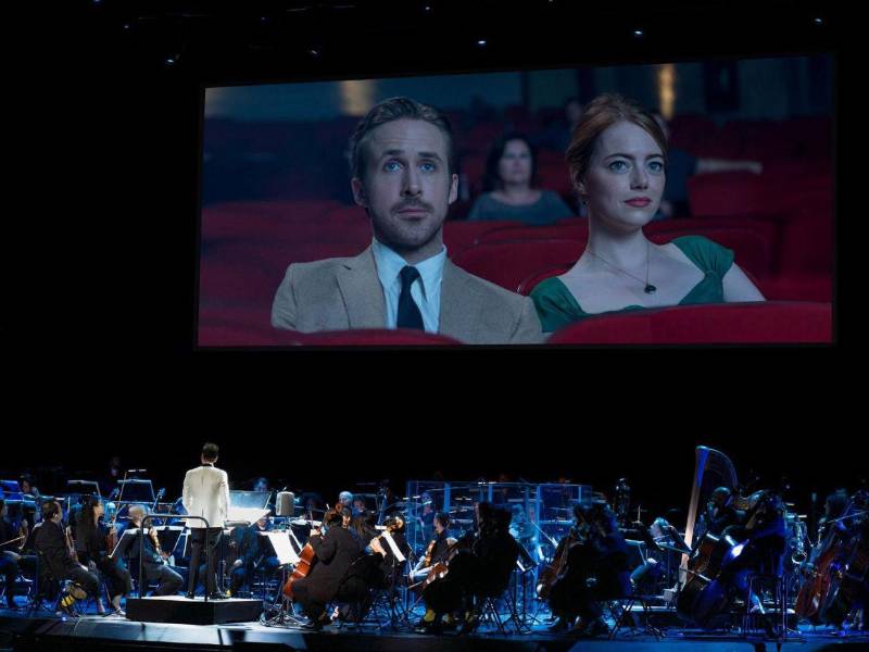 Estrenada en 2016, La La Land fue un impacto mundial. Recibió 14 nominaciones a los Oscar, al igual que Titanic; consiguió finalmente seis estatuillas.