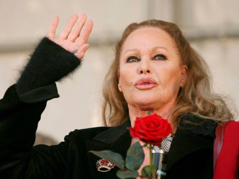 Ursula Andress cumple 90 años: ¿Qué fue de la primera y más icónica chica Bond?