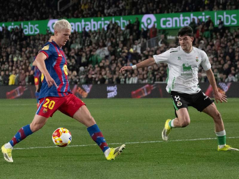 El Barcelona llegaba al juego ante Racing luego de ganar la Supercopa de España.