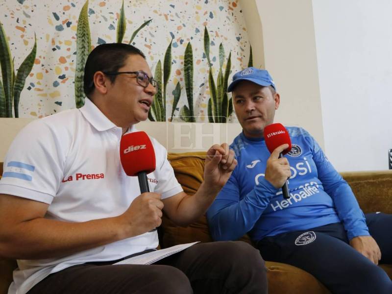 “Me aburría jugar fútbol”: la confesión del técnico del Motagua y lo que le pasó con jugadores de Olimpia