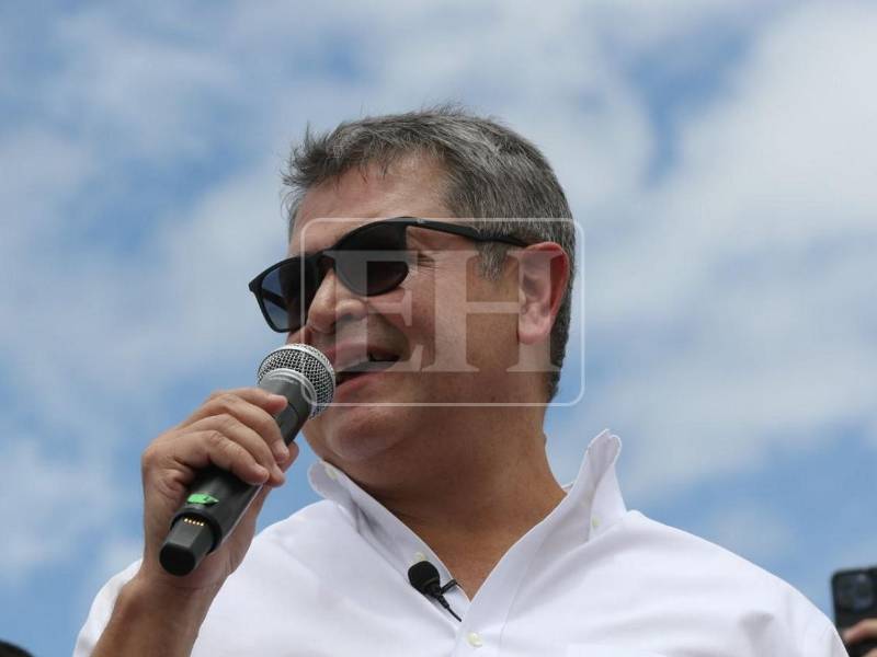 Hernández regresó a Honduras el 26 de julio tras haber sido extraditado a Estados Unidos en 2022, por delitos relacionados al tráfico de drogas.