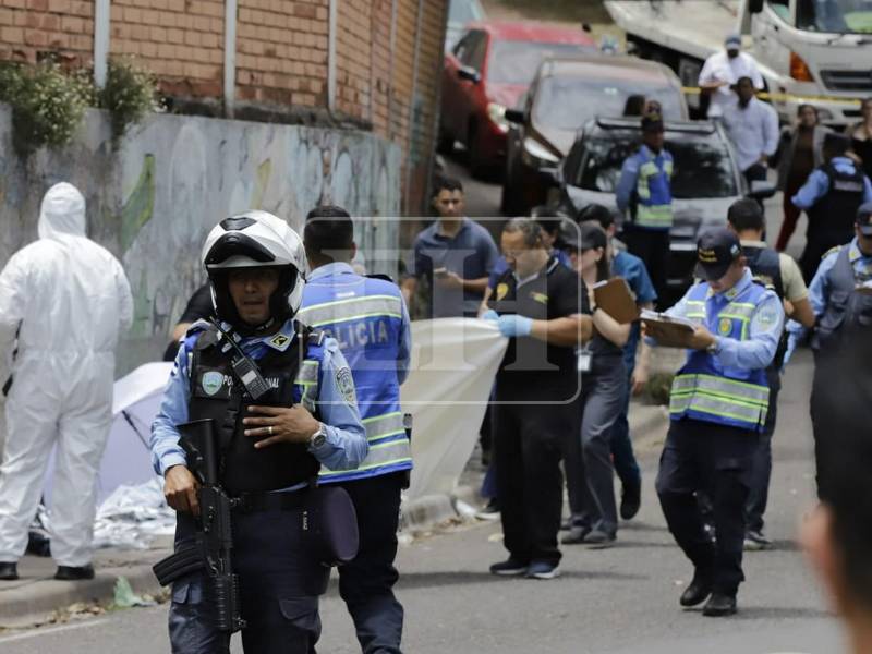 Alexander Trinidad Maradiaga Chacón, de 54 años, fue identificado como el hombre que murió atropellado en el bulevar Fuerzas Armadas, en Tegucigalpa. La víctima era abogado y originario de Jacaleapa. Esto se sabe del accidente que le arrebató la vida.
