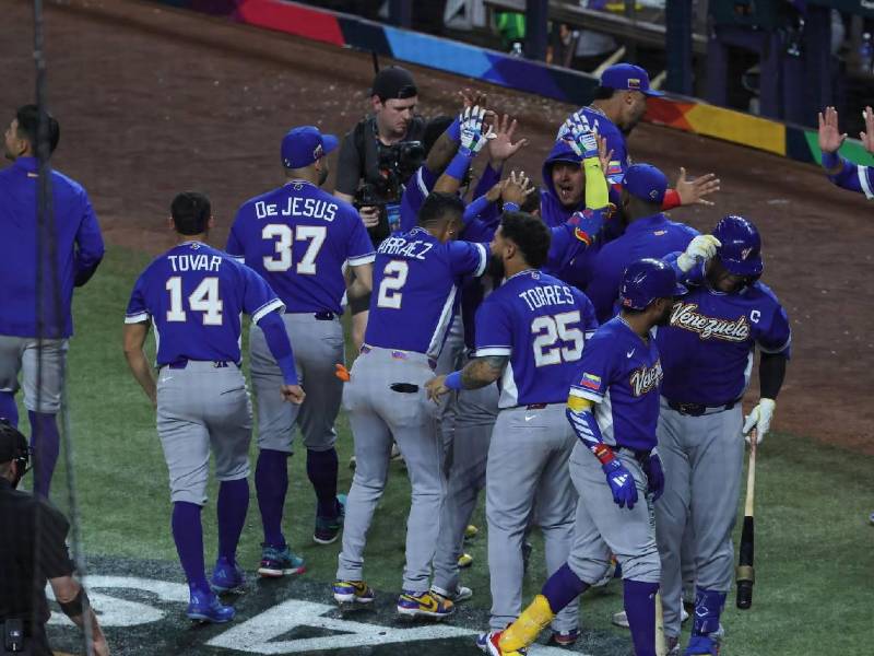 Wilyer Abreu fue uno de los peloteros destacados del compromiso.