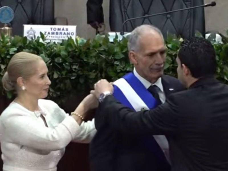 Congreso Nacional juramenta a Nasry Asfura como nuevo presidente de Honduras