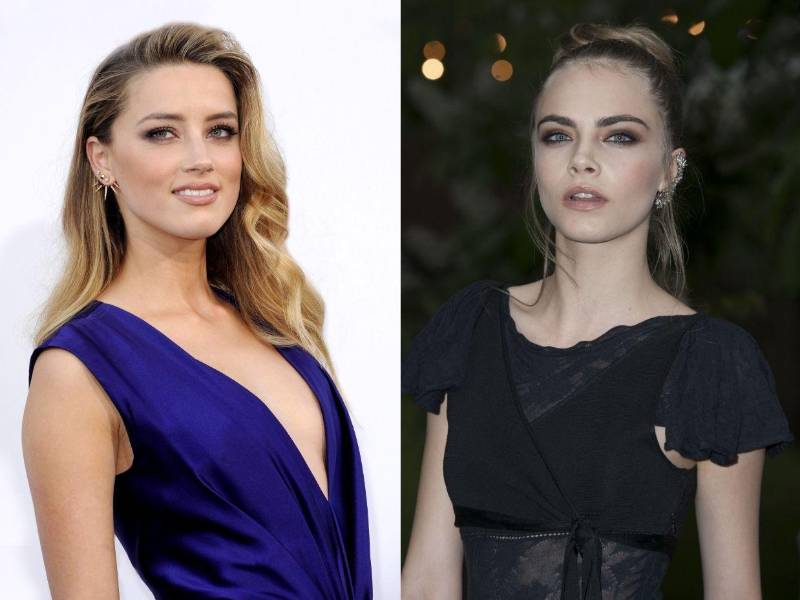 La modelo y actriz británica Cara Delevingne confirmó que sostuvo una relación sentimental con Amber Heard durante el proceso de divorcio de la actriz con Johnny Depp, según reveló en la más reciente entrega de The Louis Theroux Podcast.