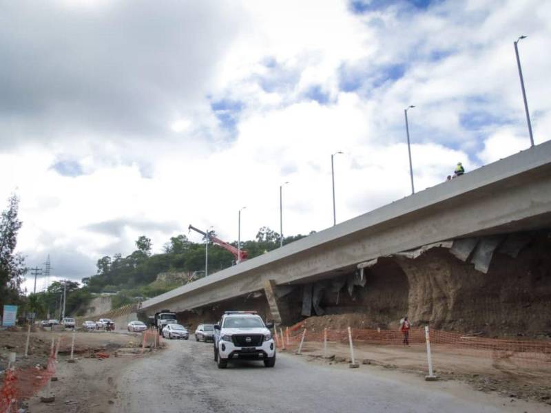 El próposito es aliviar el tráfico vehicular de la zona, donde circulan más de 472 mil carros semanales.