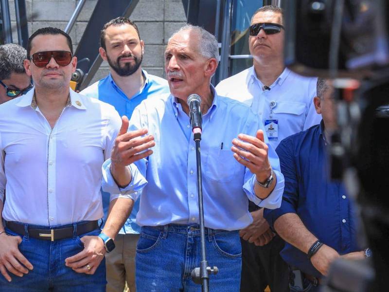El presidente del Congreso Nacional anunció que espera alcanzar en los próximos 15 días los consensos necesarios para aprobar las reformas al sector energético.