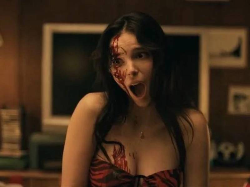 “Obsesión” alcanzó 94% de reseñas positivas en Rotten Tomatoes y una calificación A- en CinemaScore.