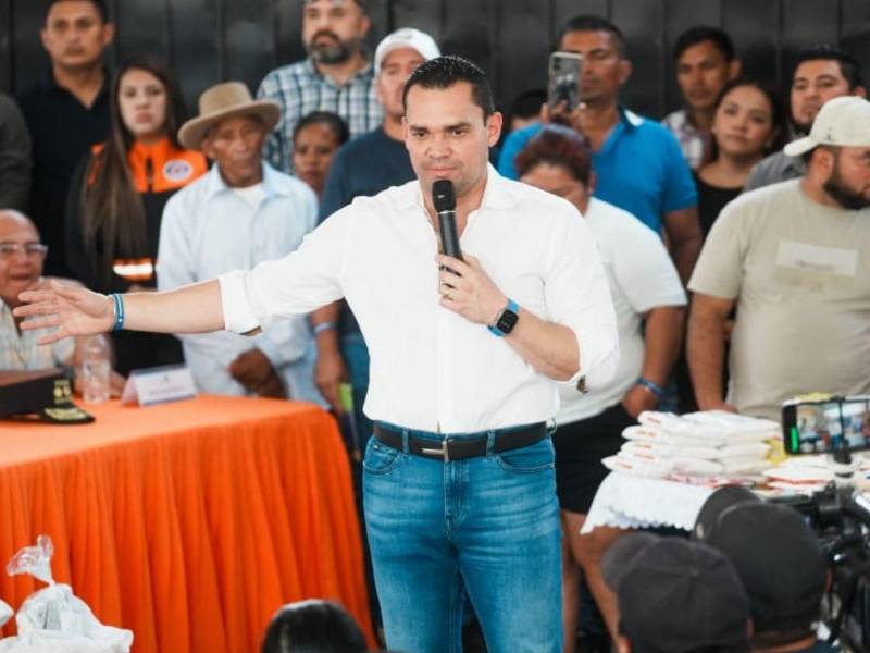 El presidente del Congreso Nacional, Tomás Zambrano, confirmó que las reformas electorales avanzan en su etapa de socialización y consultas institucionales.