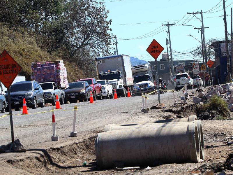 Diariamente, más de 100 mil automóviles transitan por la salida a Olancho de la capital.