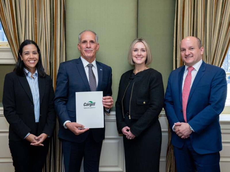 Cargill continuará sus alianzas con organizaciones sociales locales orientadas a mejorar los medios de vida de los productores.