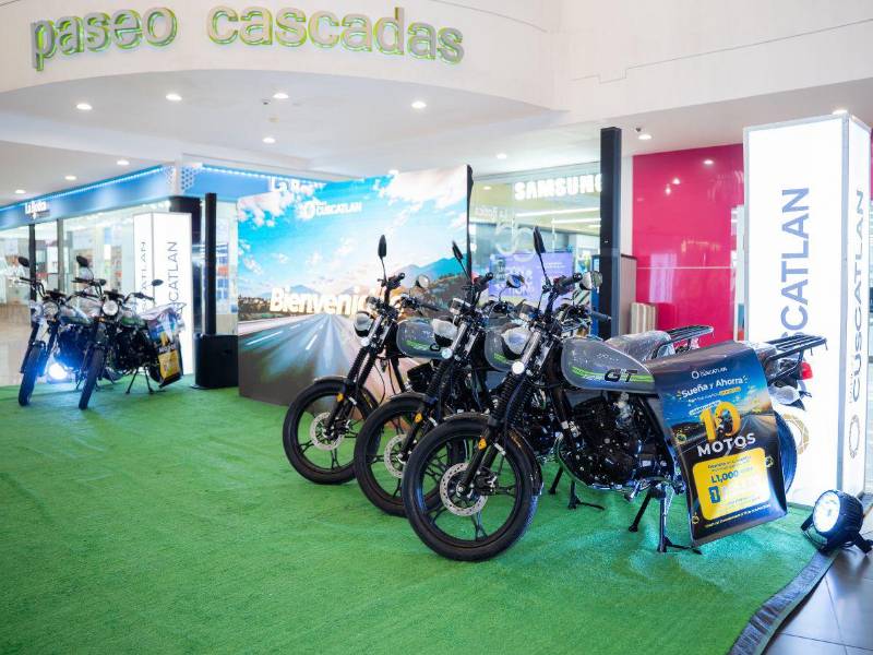Banco CUSCATLAN premia el ahorro en Honduras con el sorteo de 10 motocicletas del año