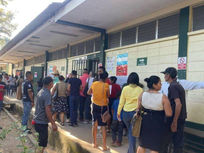 Para el proceso electoral que se desarrollará este 30 de noviembre se habilitaron 5,757 centros de votación a nivel nacional.