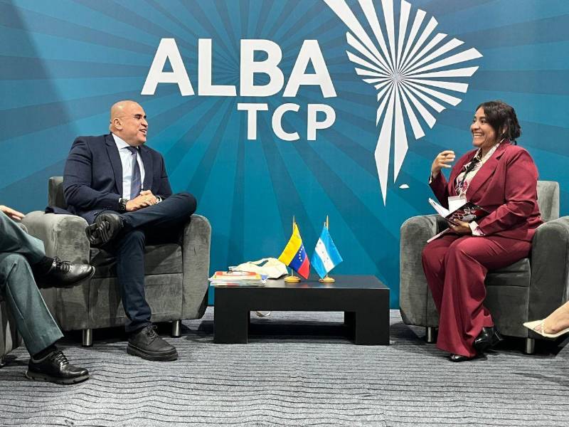 Laura Suazo, ministra de la SAG participó este año en la feria de AgroAlba.